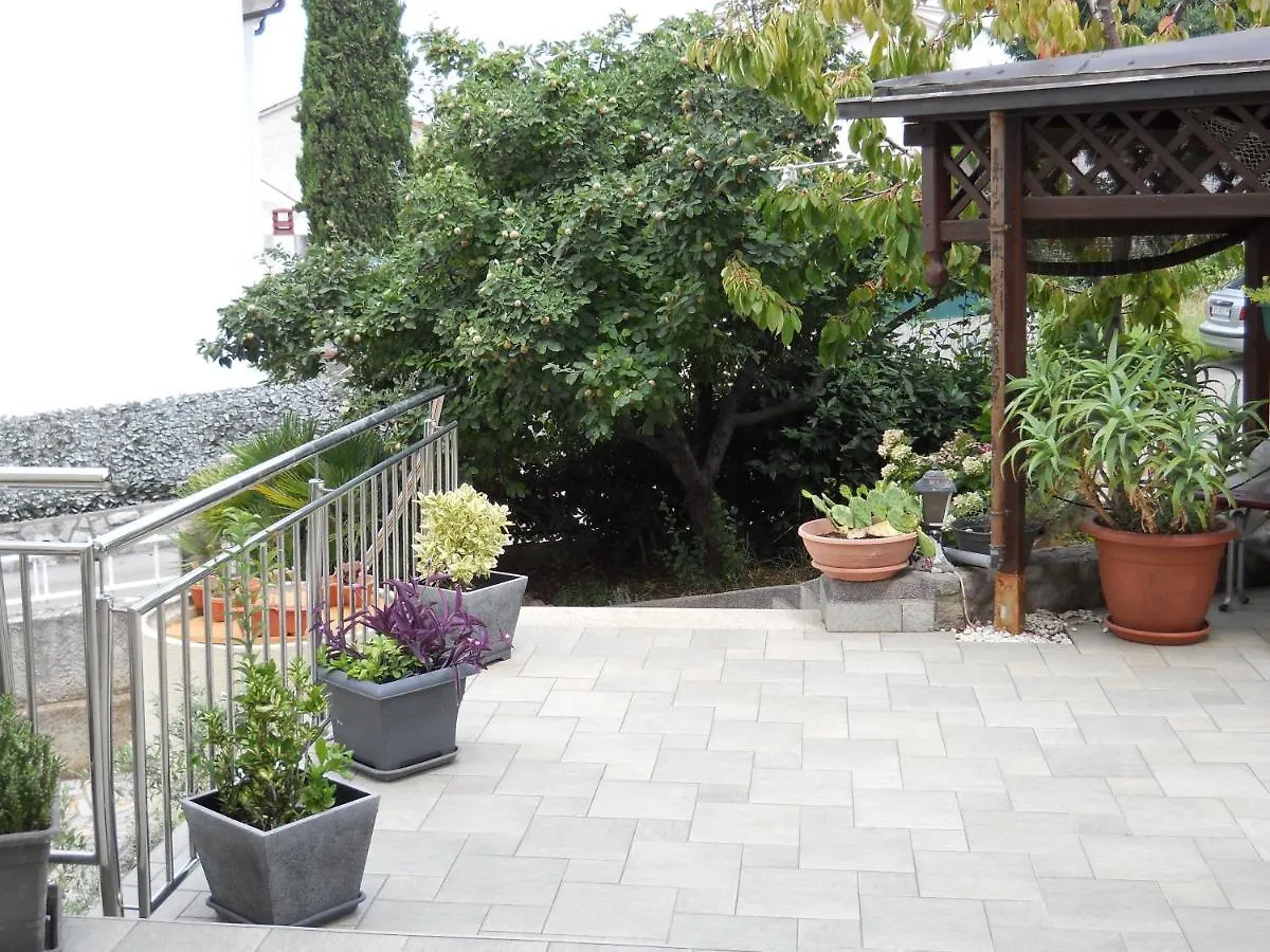 Apartment Villa Diogenes Malinska