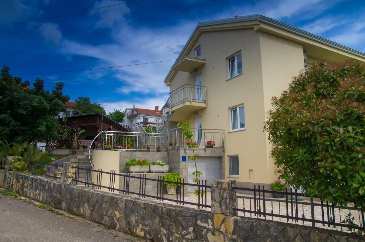 Apartment Villa Diogenes Malinska